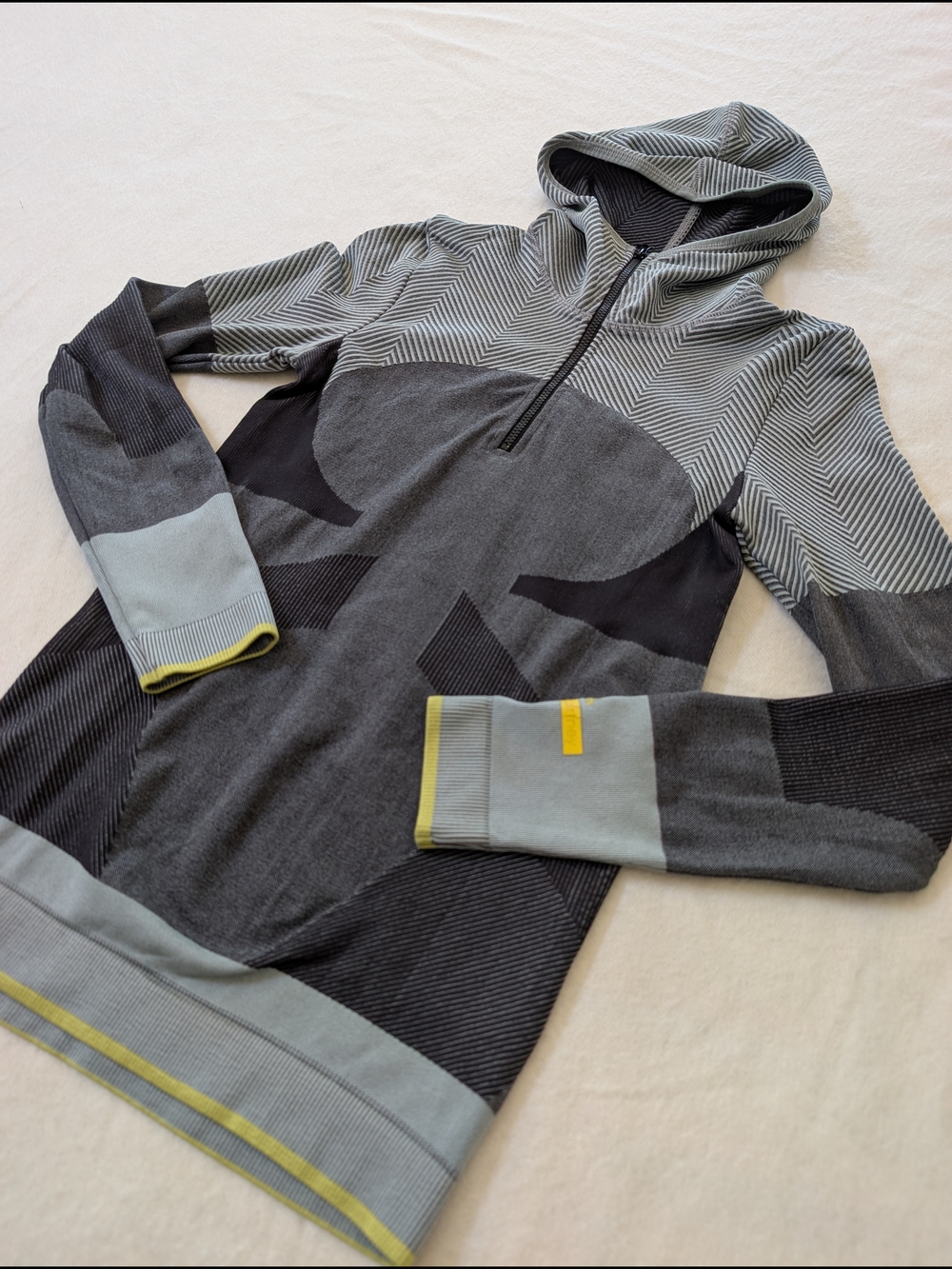 Adidas Stella McCartney Essential Seamless 1/4 Zip Hoodie in Gray Stripe Size M